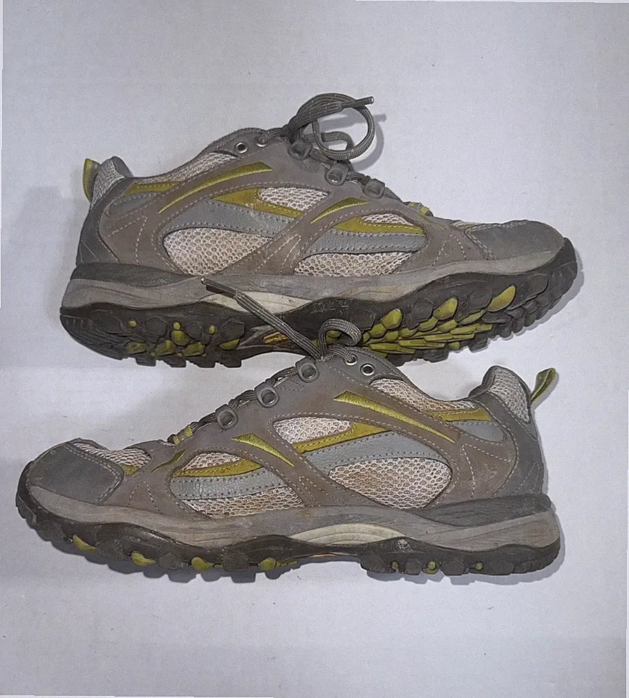 The North Face Womens Size 9.5 Gray Yellow Gore-Tex Low Top Trail Hiking Shoes