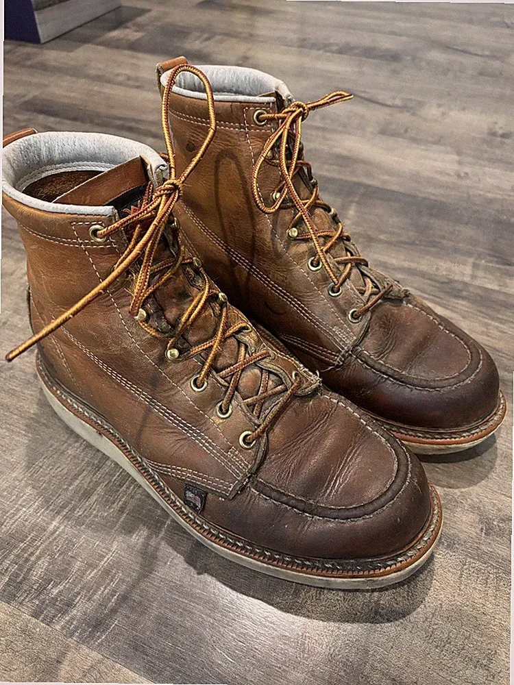 Thorogood 814-4200 Men's 6" Leather Moc Soft Toe Boots Tobacco Brown Size 9D USA