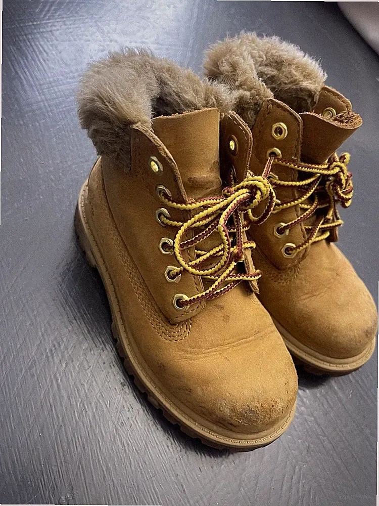 Timberland Kids Wheat Fur Lined Work Boots Winter Lace Up Waterproof 10