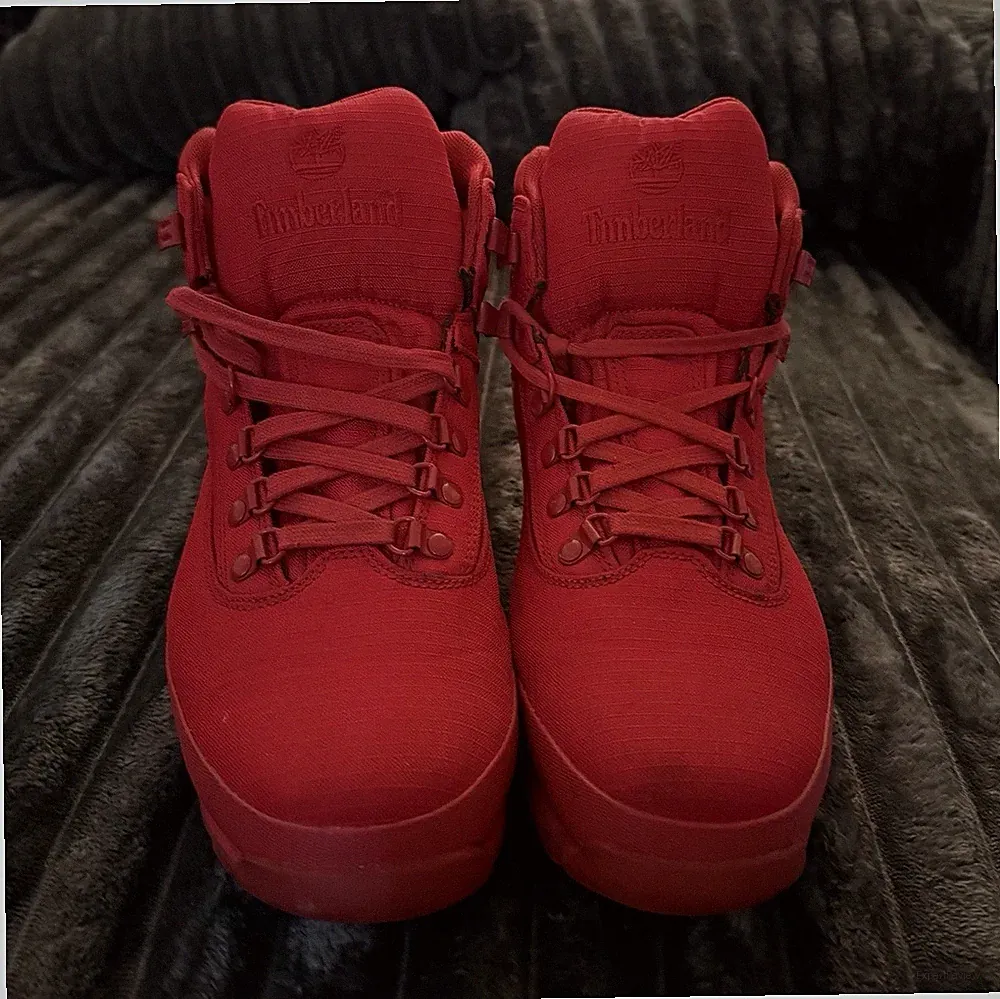 Timberland Men's Red Hiking Boots Size 12 Fabric Upper Lace Up Rubber Outsole