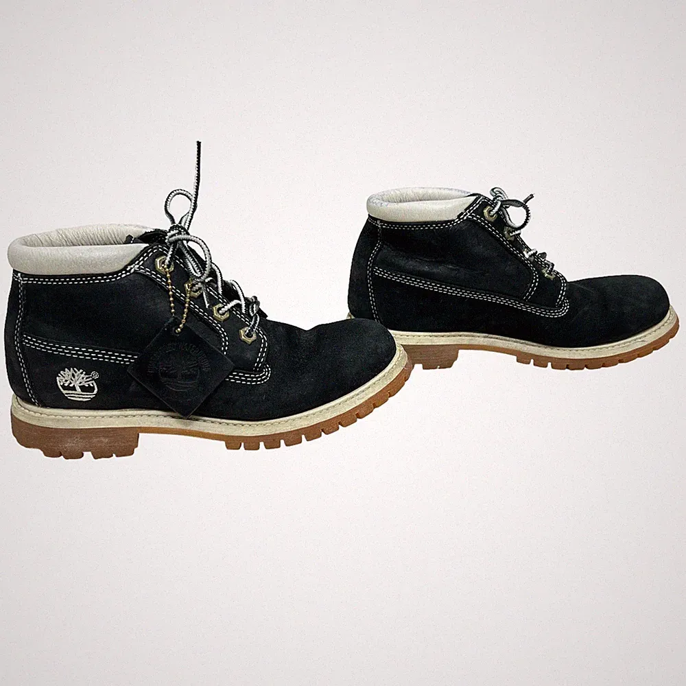 Timberland Nellie Waterproof Suede Leather Low Top women's ankle snow boots Sz 6
