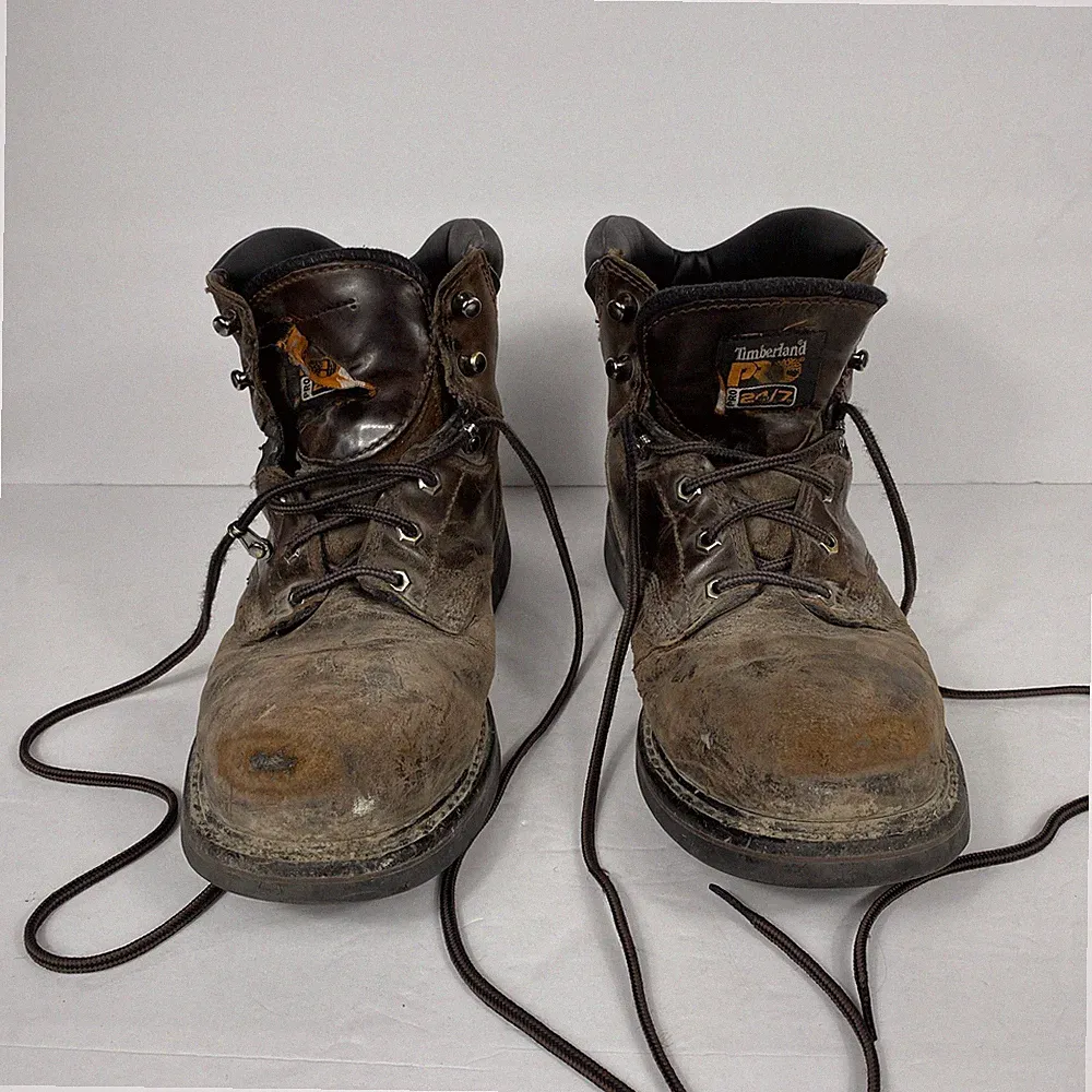 Timberland Pro Boots Mens Size 9.5 Brown Steel Toe Pit Boss Hunting Hiking FLAWS