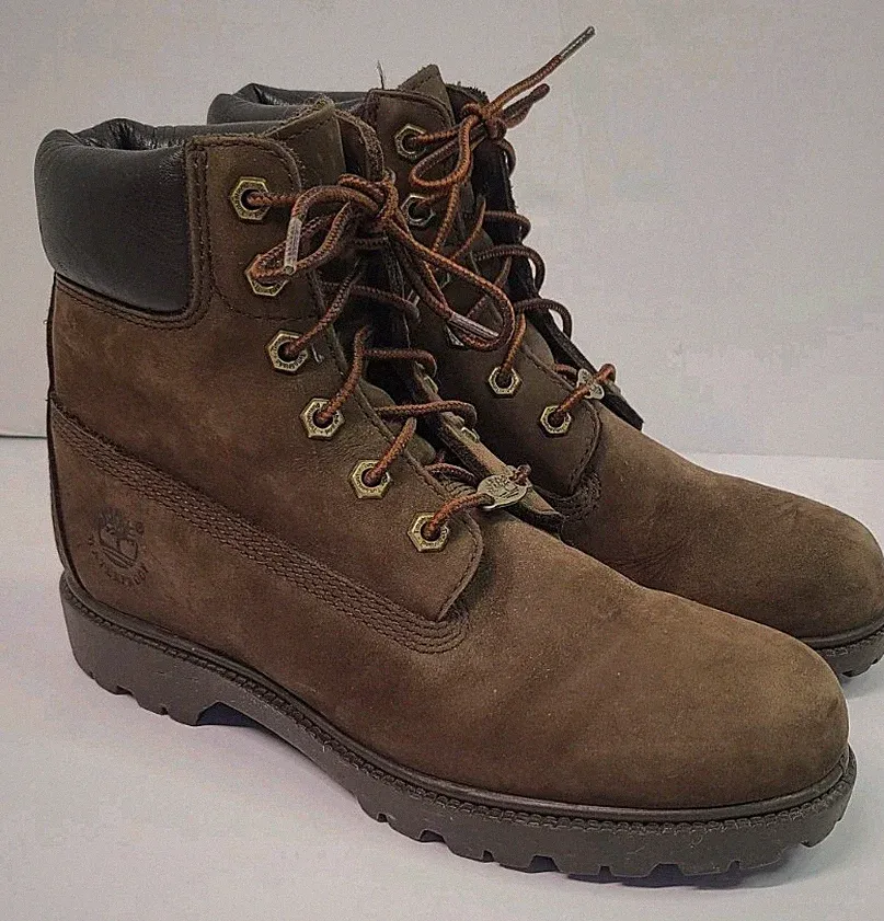 Timberland Women's Brown 6-Inch Waterproof Boot Size US:8M LACE UP