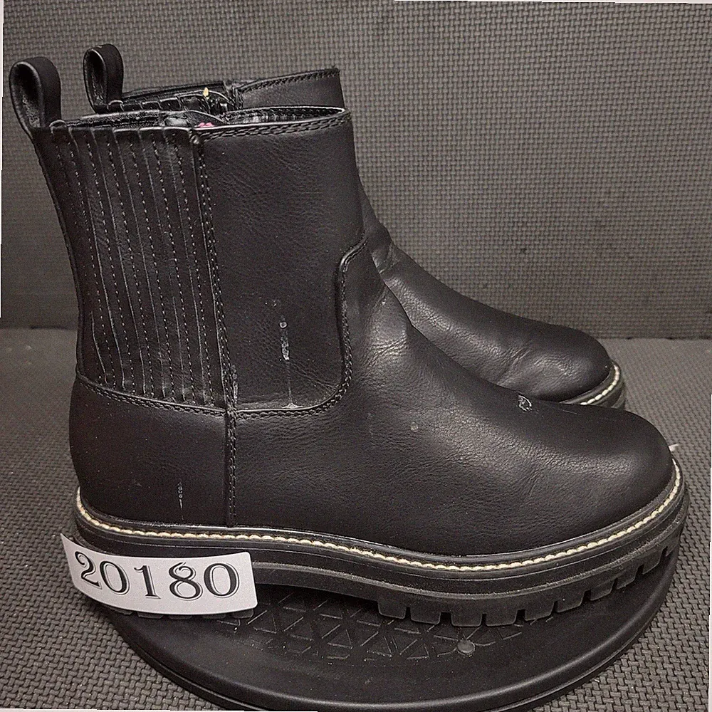 Time and Tru Chunky Boots Womens Sz 8 Black Slip On Combat Booties