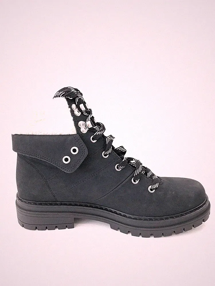 Time and Tru Women's Hiker Combat Boots Lace Up Vegan Faux Fur Black 10
