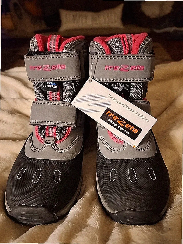 TREZETA GIRLS HIKING BACKPACKING WALKING BOOTS THERMO WATERPROOFVELCRO SIZE 12.5