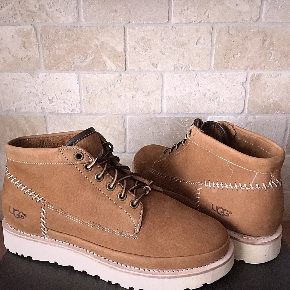 UGG CAMPFIRE TRAIL BOOTS SHOES CHESTNUT UNLINED HEAVY NUBUCK LEATHER SIZE 8 MENS