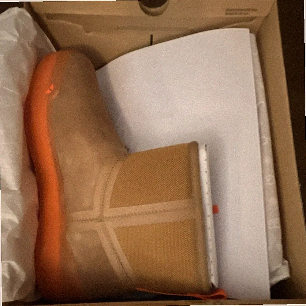 UGG Classic Tech Mini Waterproof Tan Orange Suede Snow Boots Women US 10 Zipper