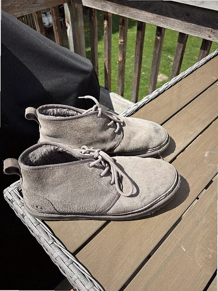 UGG Gray Suede Chukka Lace Up Ankle Boots Men's Casual Rubber Sole