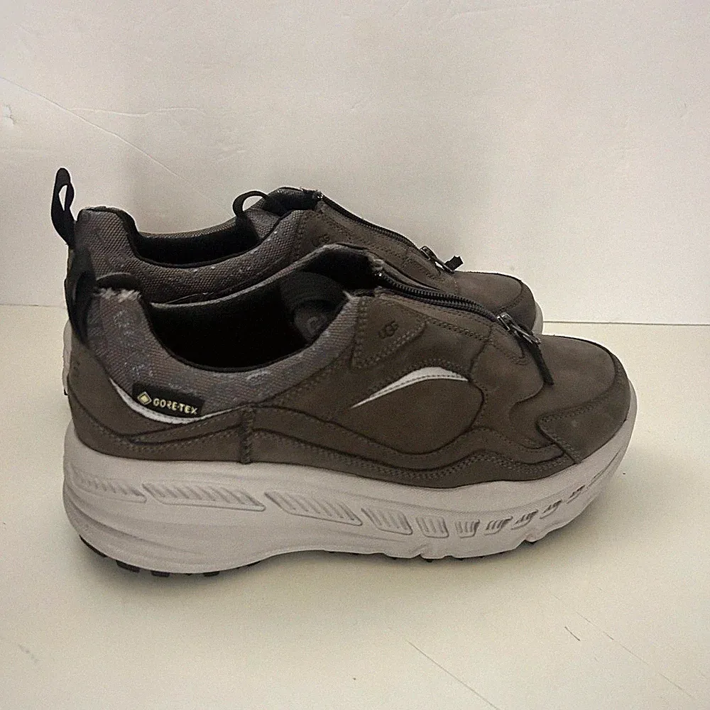 Ugg Zip Gore-Tex Trail Walk Shoes Waterproof Hiking 1120879 Men Sz 9 Orthopedic