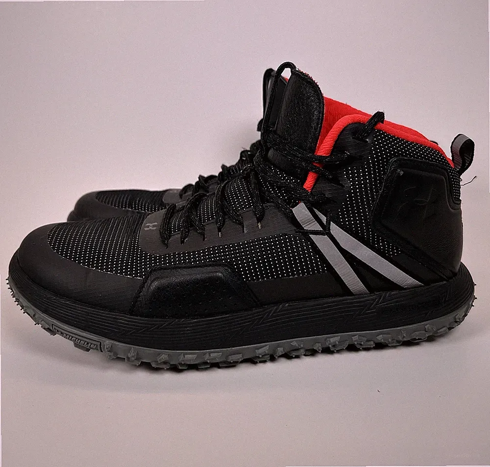 Under Armour Boots FAT TIRE GOVIE Mid Michelin Black Grey 1296611-861 Mens 10.5