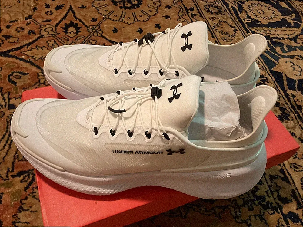 Under Armour Nova Men's Running Shoes Quartz Black White Size 11.5 Women's 13