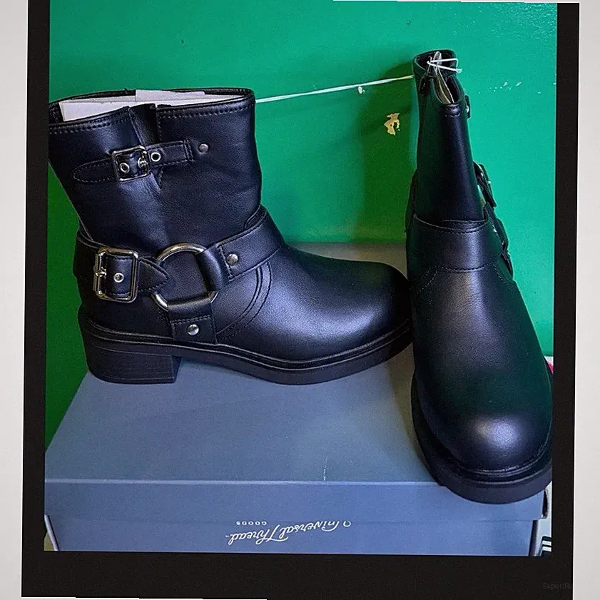 Universal Thread Black Faux Leather Biker Ankle Boots Women’s Size 7 Buckle Zip