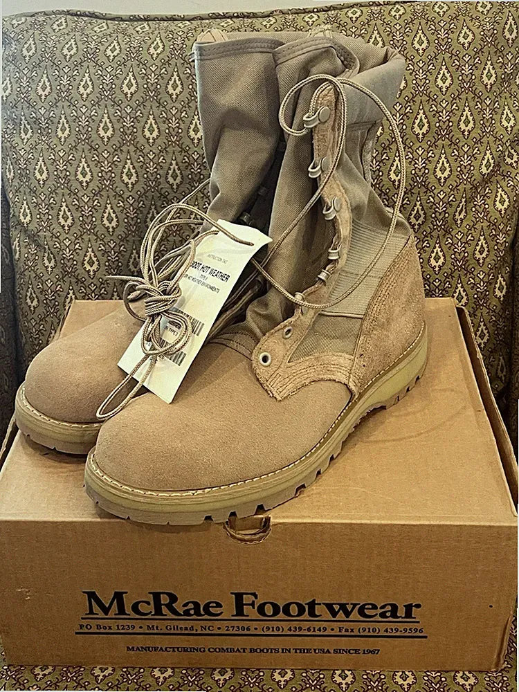 US Military McRae Footwear Hot Weather Combat Boots, Desert Tan Size 12R, NIB