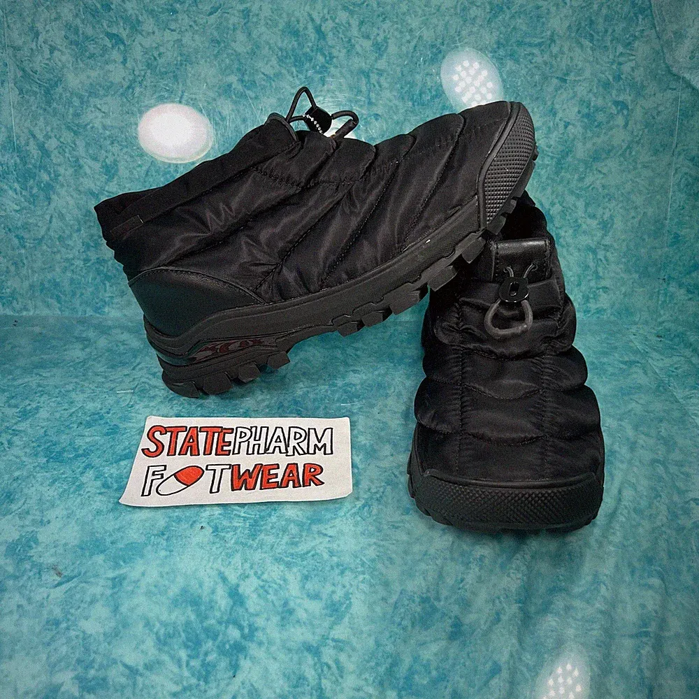 Vans UA Slip Hiker Men’s Black High Top Puffer Hiking Shoes Sneakers