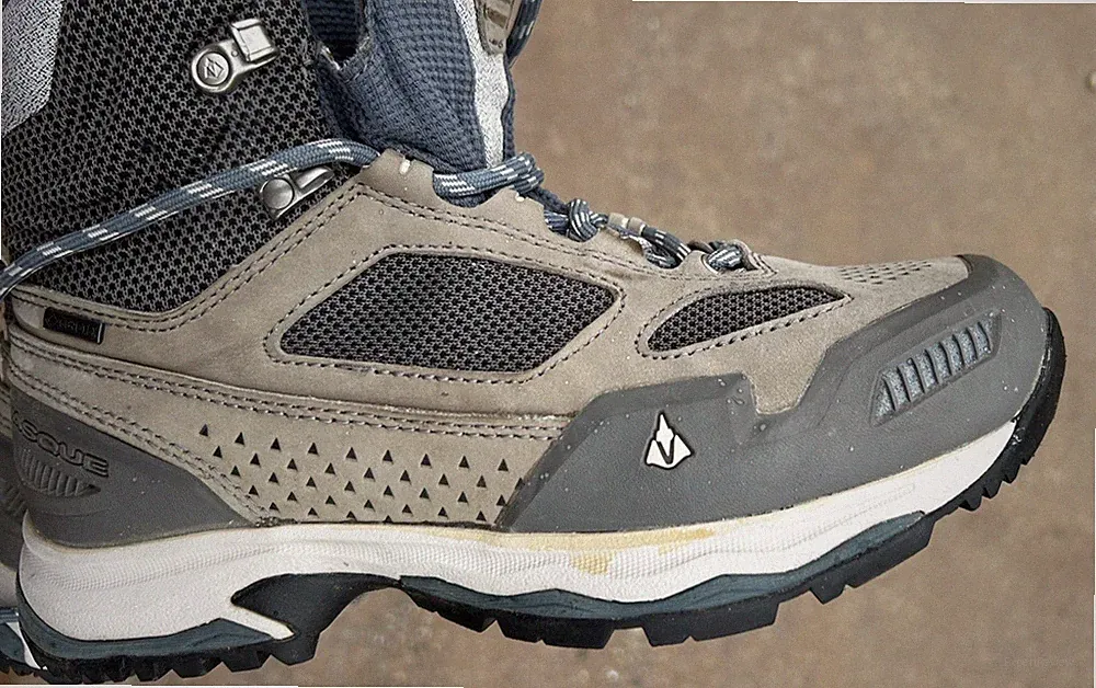 Vasque Goretex Hiking Boots Women US 8M Grey Breeze AT GTX Vibram Trail Shoes