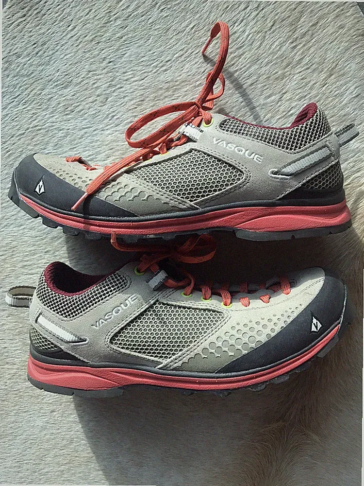 Vasque Women size 10 Hiking Low Tops Grand Traverse Approach Shoes Outdoor
