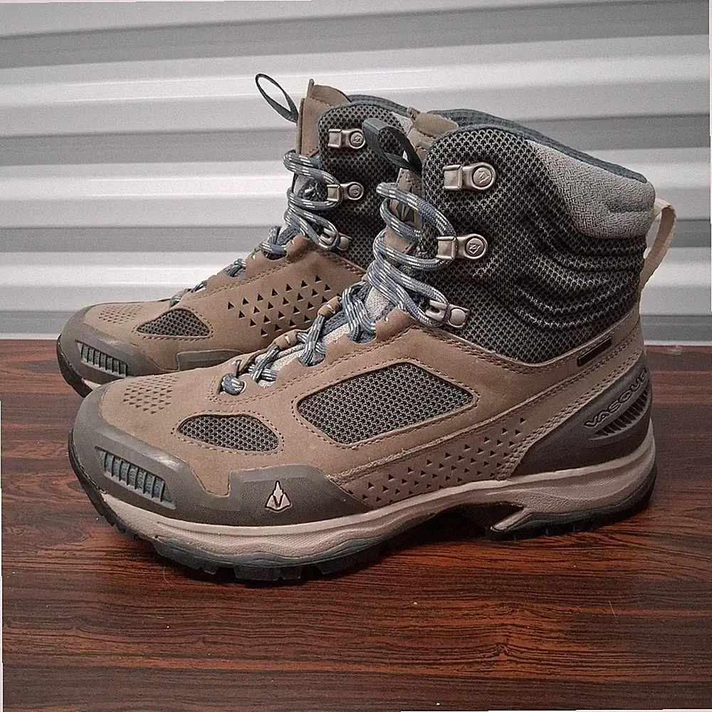 Vasque Womens Breeze AT Mid GTX Boots Gargoyle/Dark Slate Sz 9 WORN TWICE!