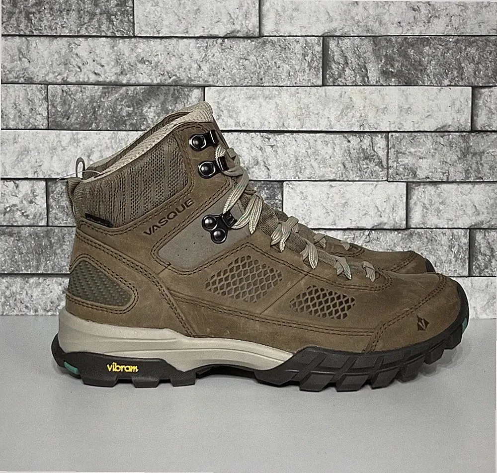 Vasque XS Trek Womens 7 UltraDry Vibram Brown Hiking Boots