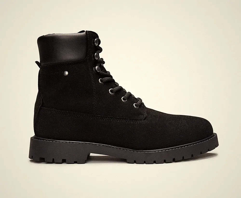 Vegan boot mountain hiking lace lined with warm organic cotton breathable padded