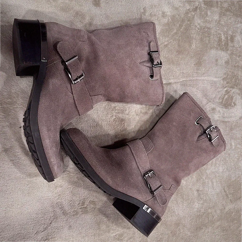 Vince Camuto Windy Suede Motorcycle Boots SIZE 8M