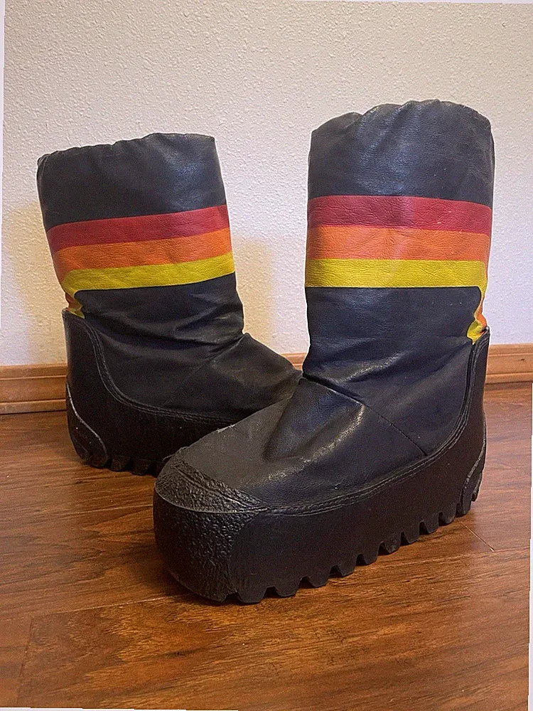 Vintage 80s Retro Rainbow Striped Moon Boots Snow Winter Women’s 11