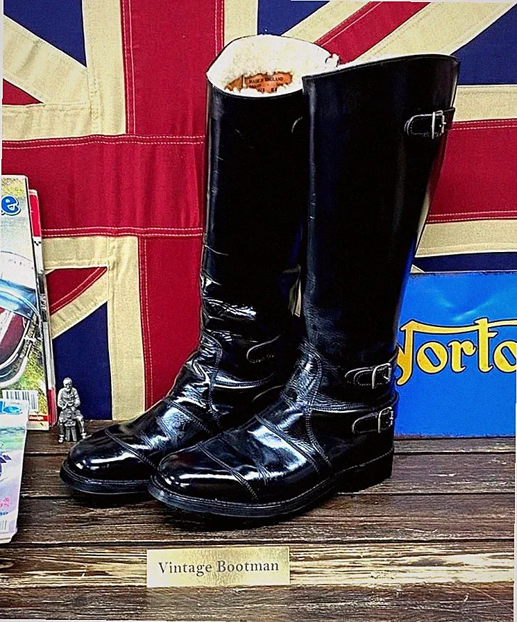 Vintage English 1970s Ashman Argyle Sheepskin Touring Boots Itshide Sole UK9