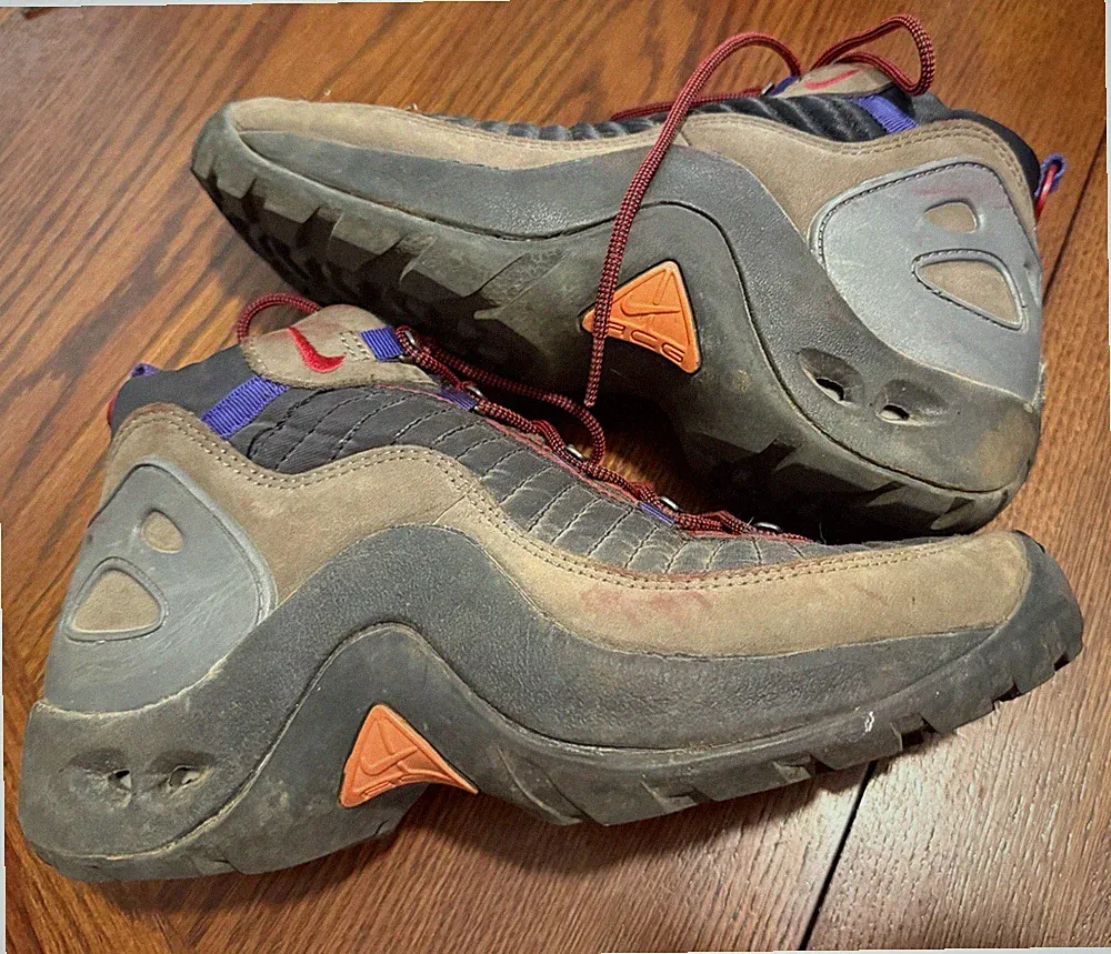 Vintage Men’s Nike Air Approach Sz 10 ACG Hiking Trail Boots Athletic Shoes