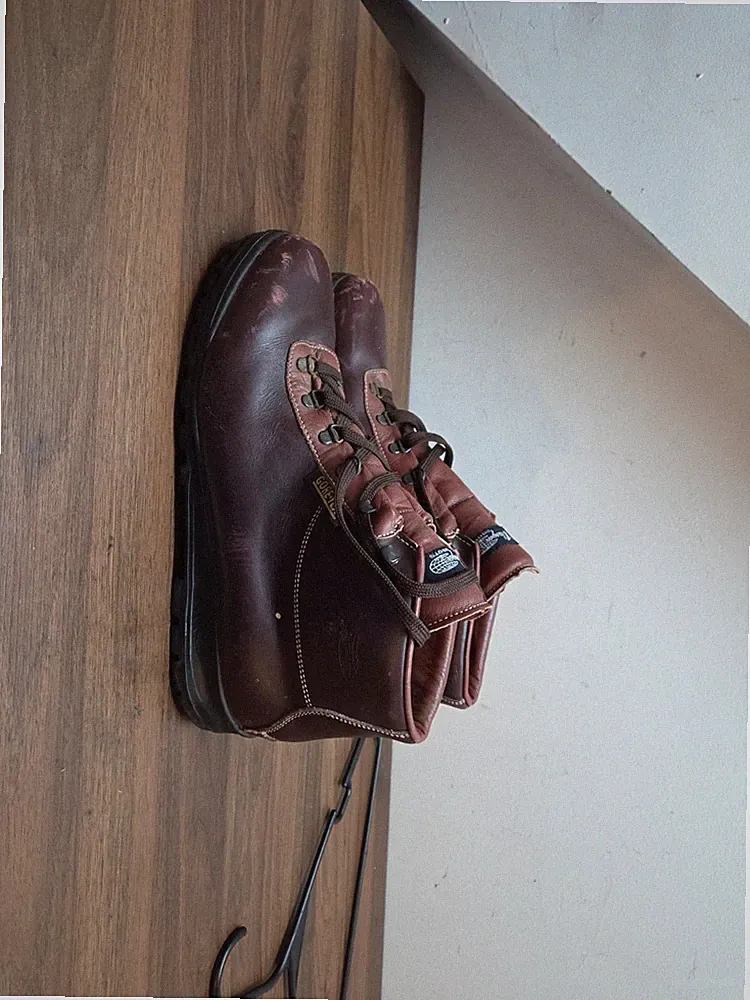 Vintage Vasque Goretex 7535 Leather Hiking Boots 14 Italy