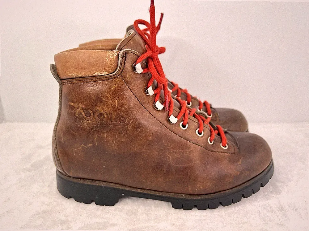 Vtg Asolo Hiking Boots Brown Leather Vibram Backpacking Womens 6 Made in Italy