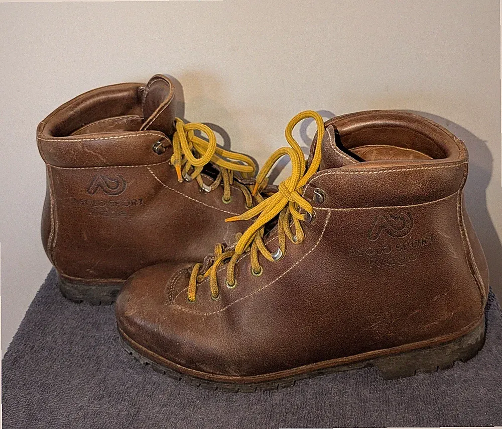 VTG ASOLO Sport Ridge Mountaineering Hiking Boots Mens Size 9.5 M Brown Leather