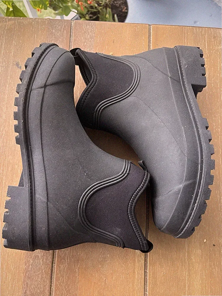 Waterproof Rubber Rain Boots Size 8
