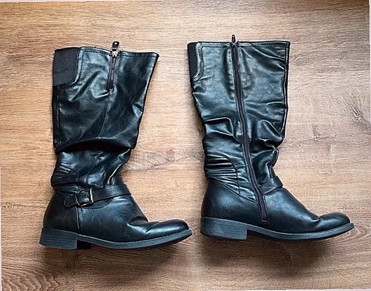 White Mountain Black Knee-High Riding Boots