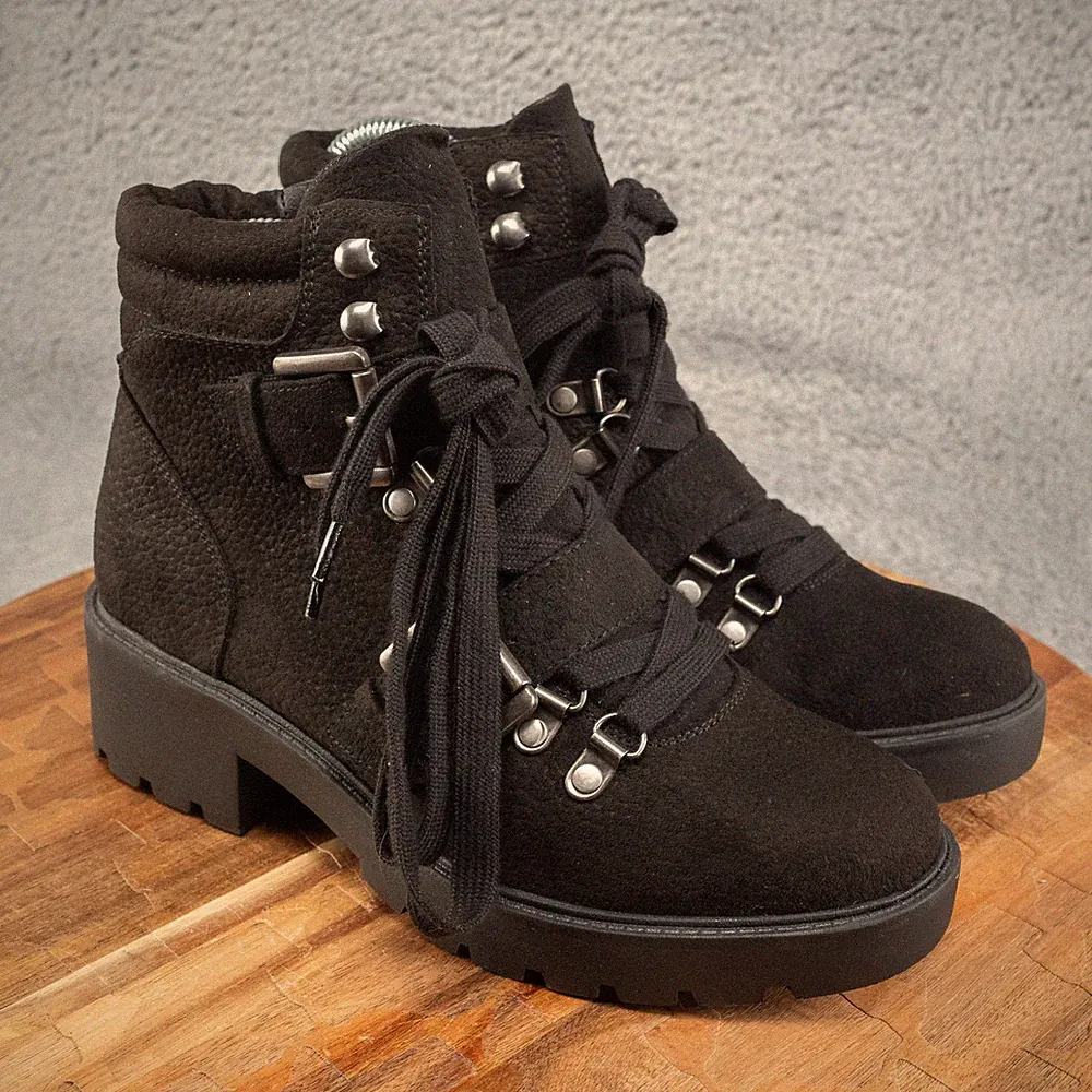 WHITE MOUNTAIN Women's Day Time Hiking Boot Size 6.5 M