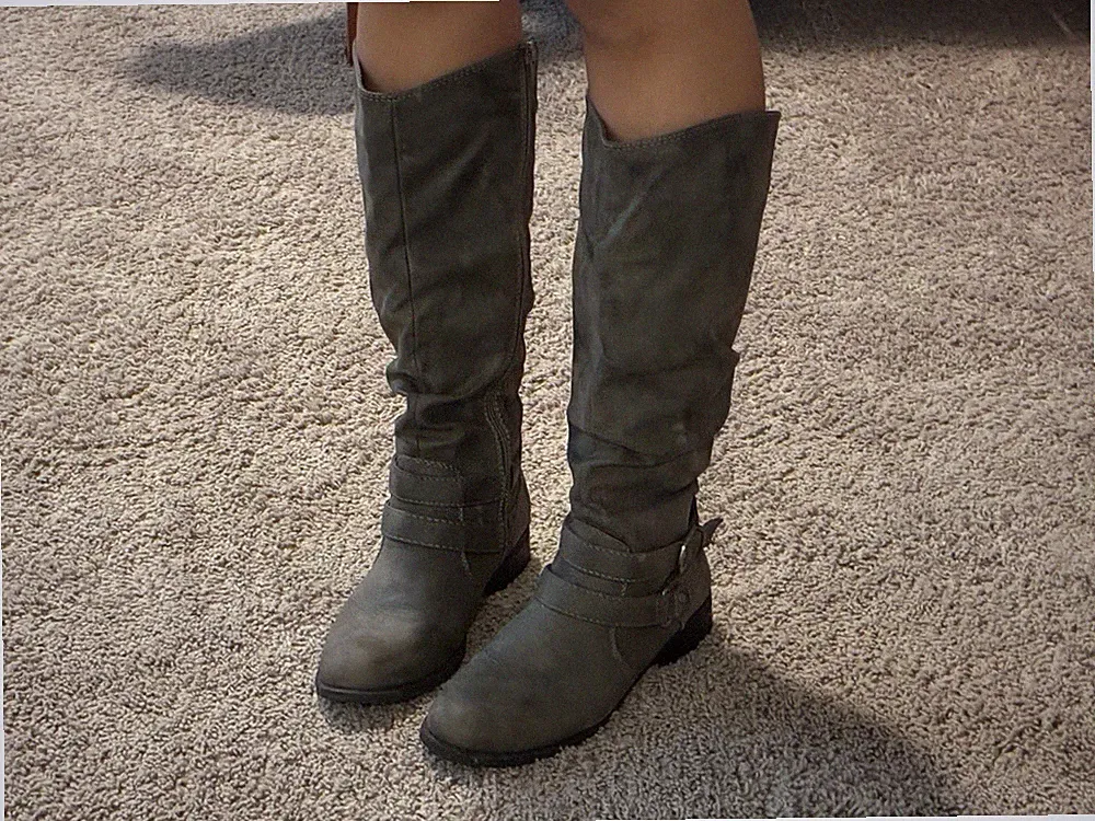 White Mountain Women’s Tall Slouch Boots - Size 8M - Taupe/Grey