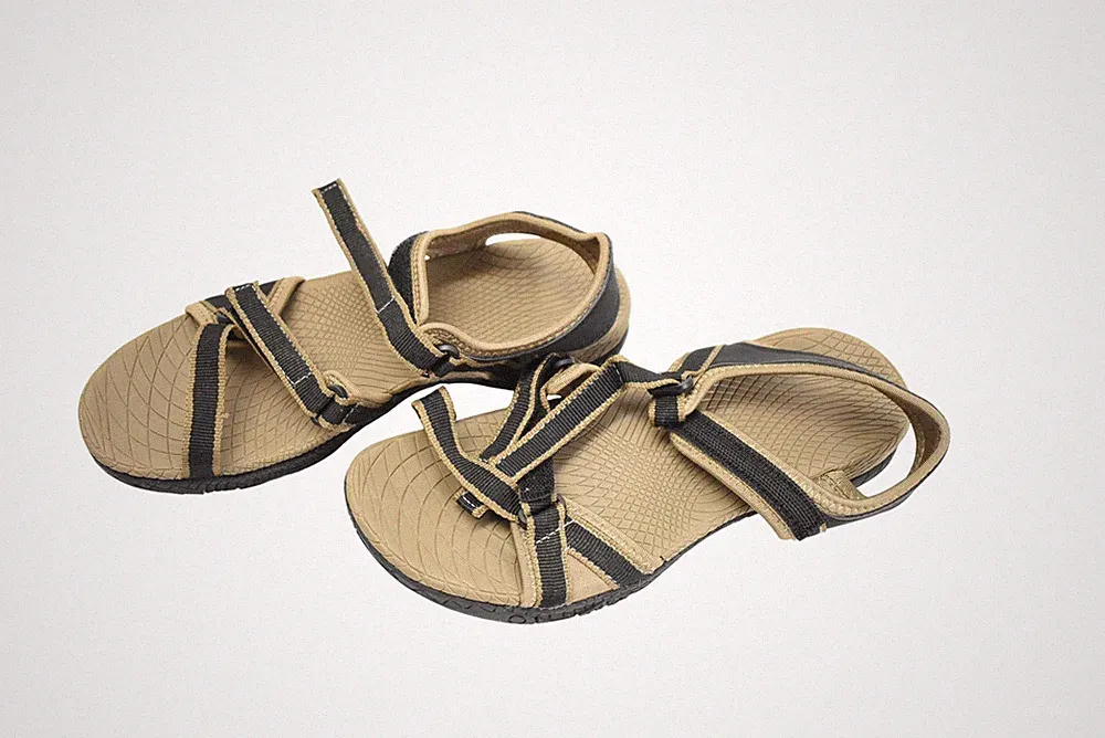 WHITIN Shoes Womens Size EU 38 Tan Black Hiking Sandals Sport Hook & Loop Trail
