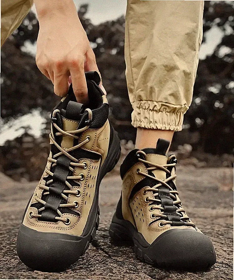 Winter Men's Casual High Top Shoes Leather Outdoor Anti Slip Hiking Shoes 38-46