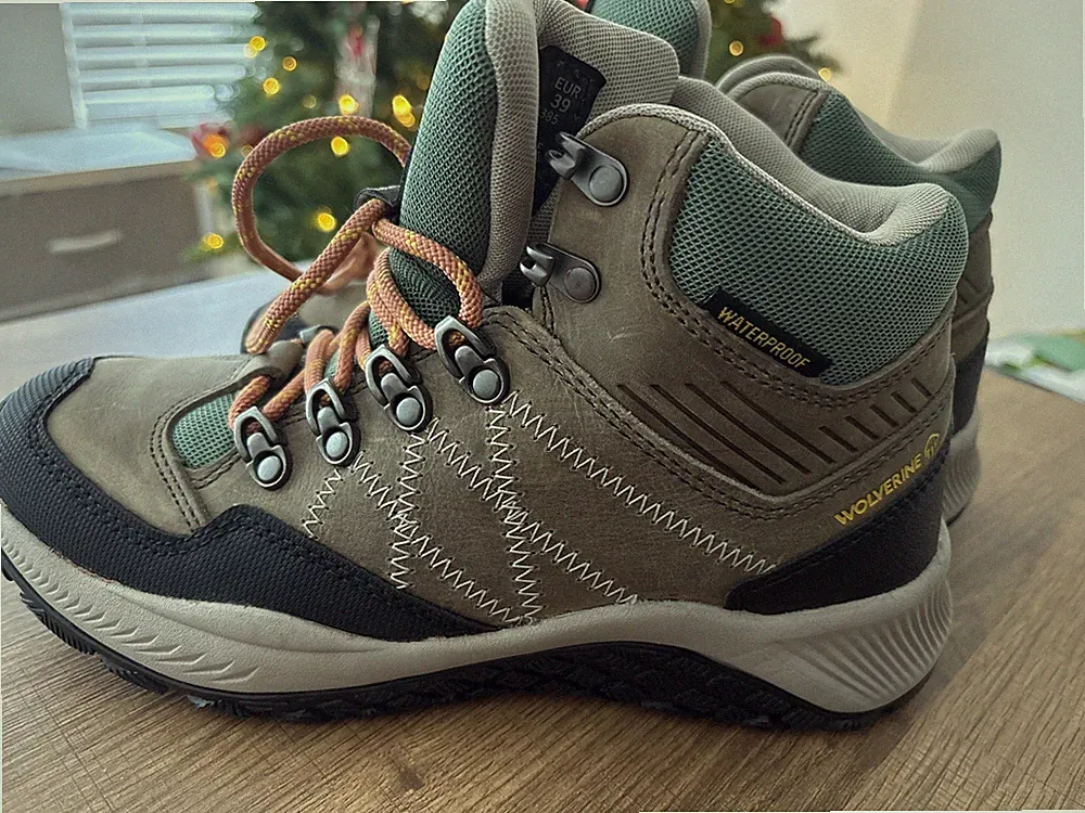 Wolverine Luton Waterproof Hiker Women Size 8M Brown Lace Up