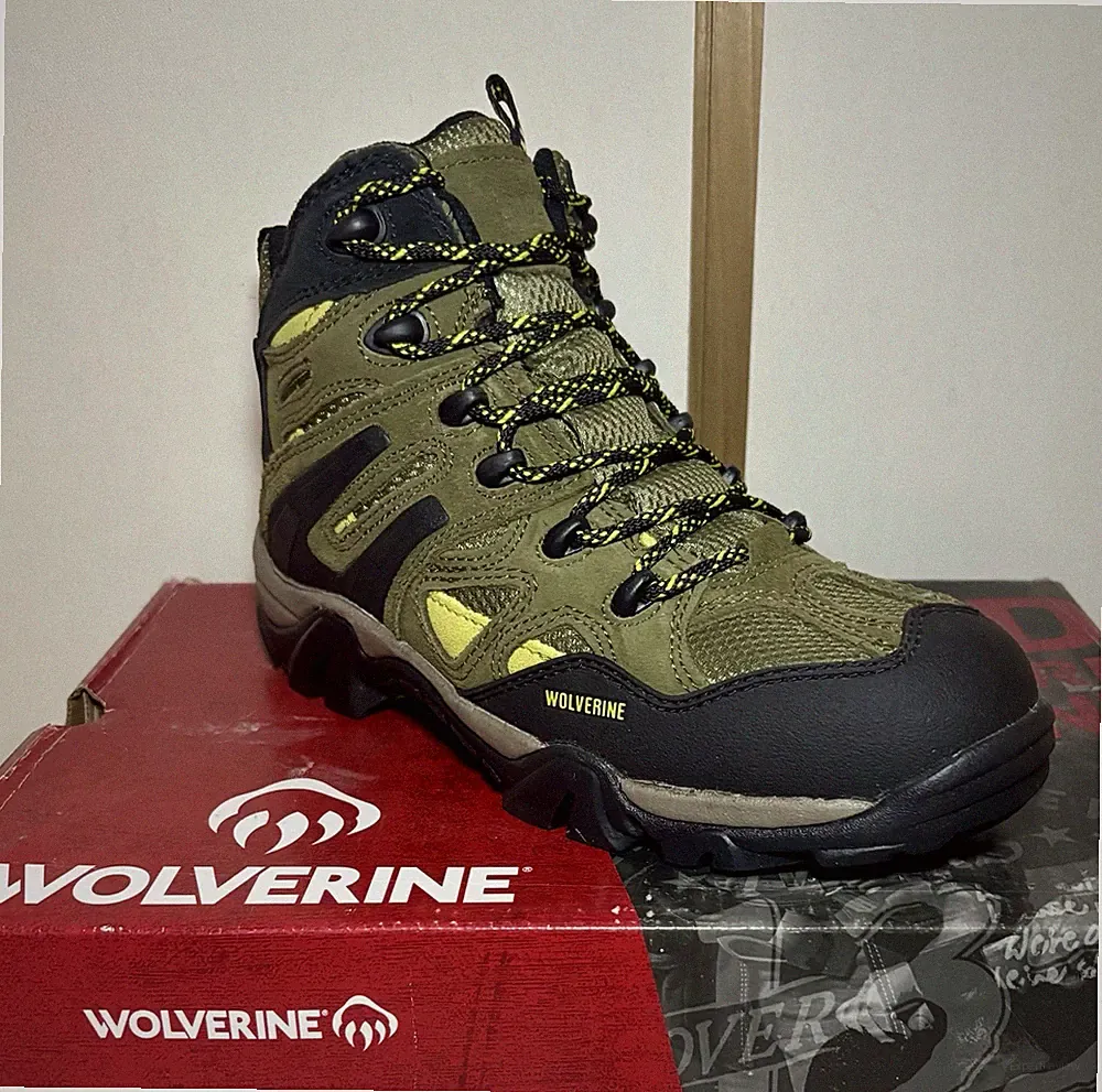 Wolverine Waterproof Olive Hiking Boots Men's 8 Extra Wide W880232