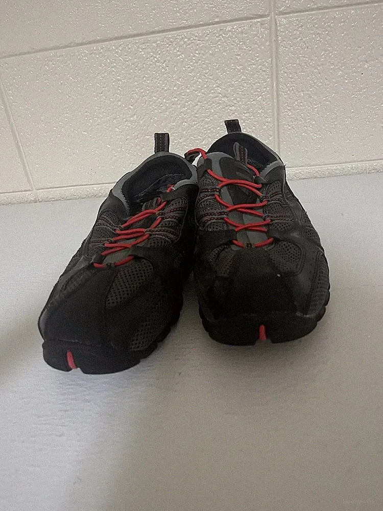Wolverine Women’s Size 10 Black, Gray And Red Hiking Shoes Outdoors Trail