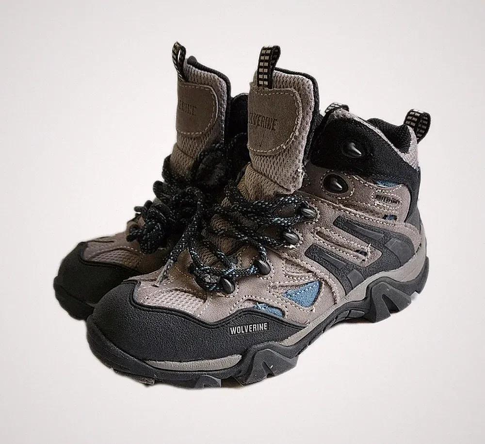 Wolverine Womens Wilderness waterproof hiking boots Women's 7.5 M grey tan black