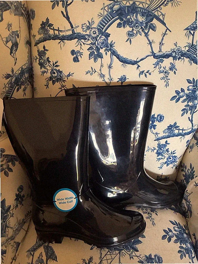 Woman’s Rubber Boots Wide Width Wide Calf Side 10 W