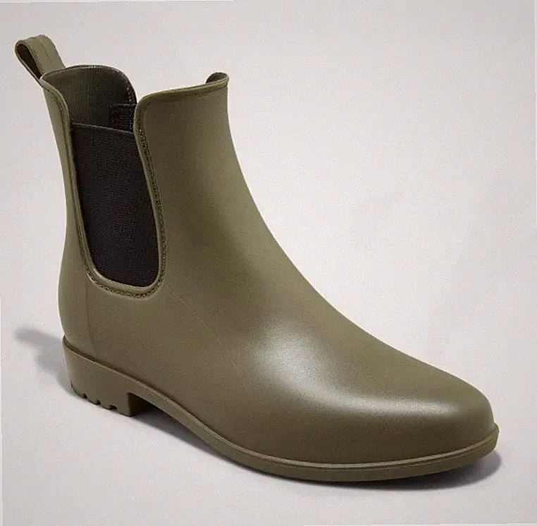 Women's Chelsea Rain Boots Green - A New Day - SIZE 6