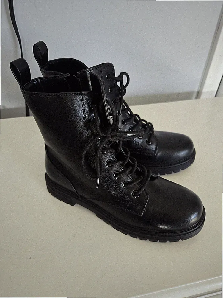 Women's Combat Boots
