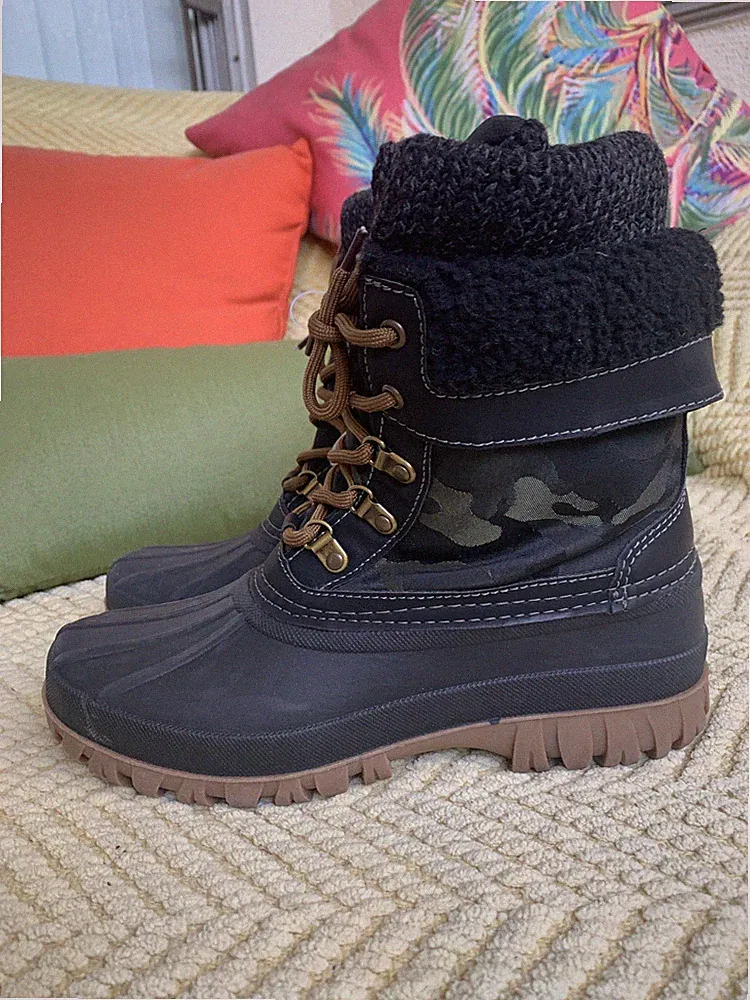 Women's Duck Boots Cougar Creek Black Camo Size 8M Waterproof Sherpa NEW