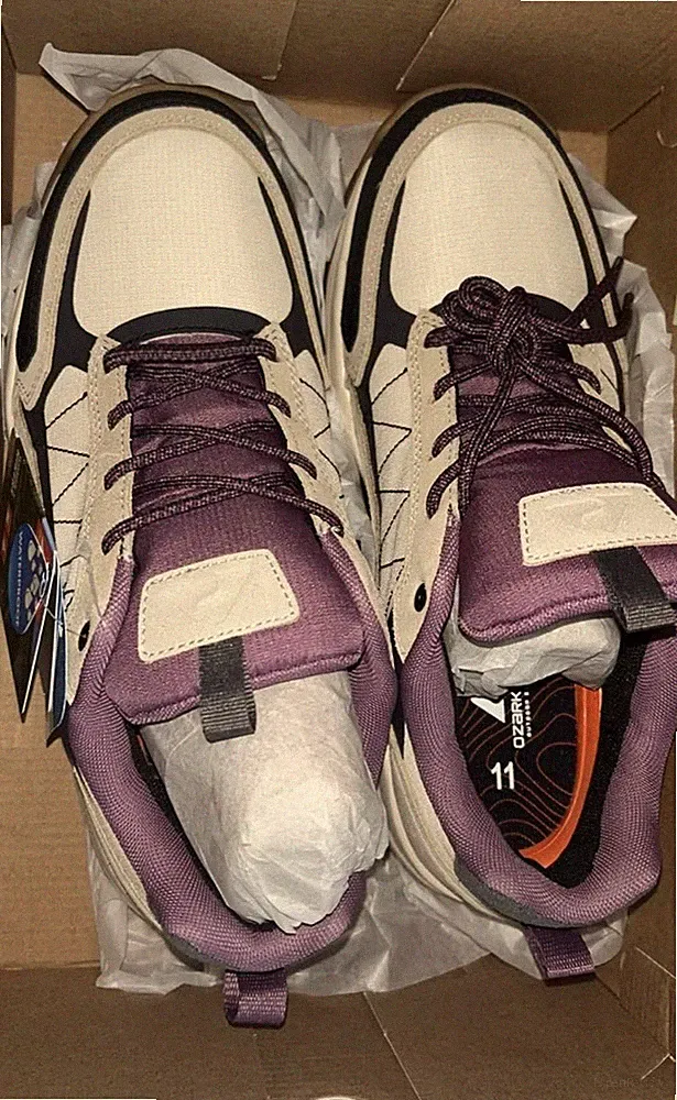 Women’s Hiking Shoes