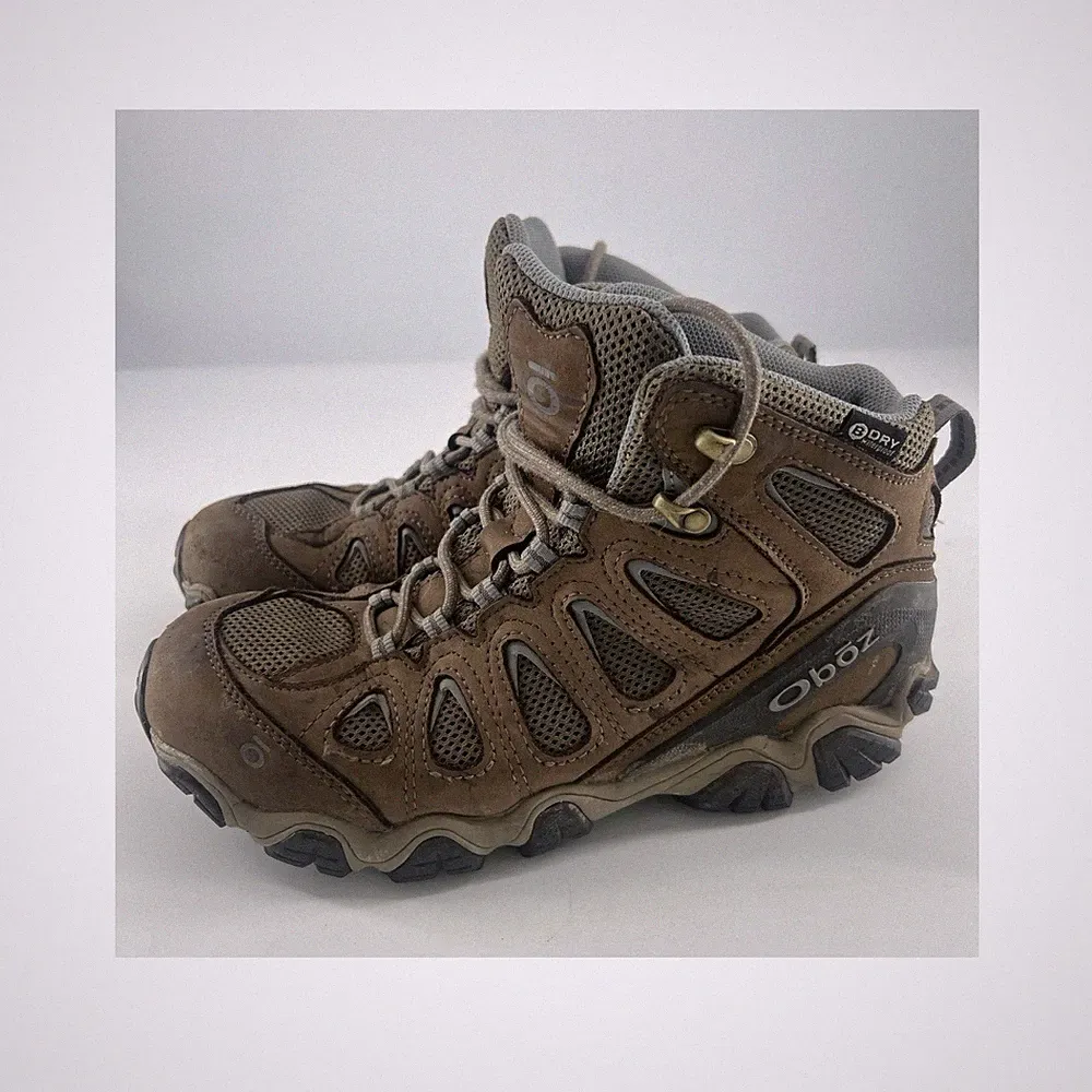 Women's OBOZ Sawtooth Brown Leather Hiking Boots Shoes Size 8.5 / 39.5 Sports
