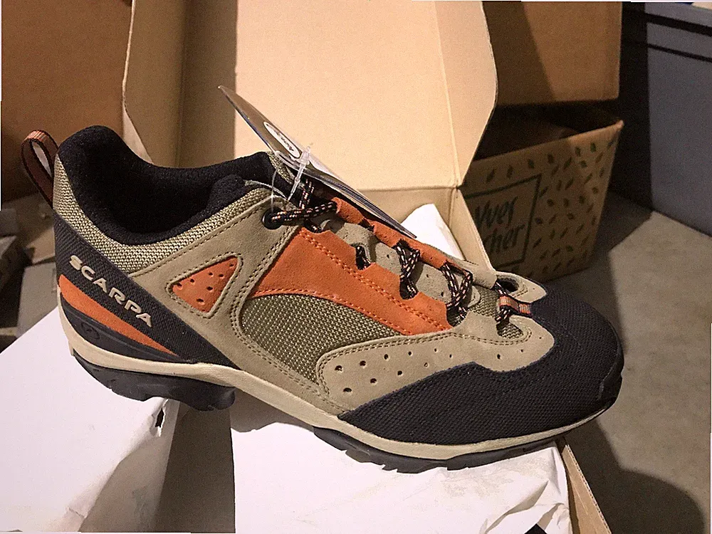 Women’s SCARPA EGO STONE Rust Trekking Hiking Approach Boots Shoes Sz 38 US 7