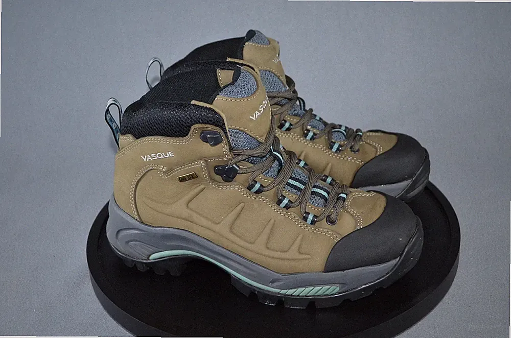 Womens VASQUE Caldera GTX 7443 Gore-Tex Trail Hiking Boots Shoes 7.5 M